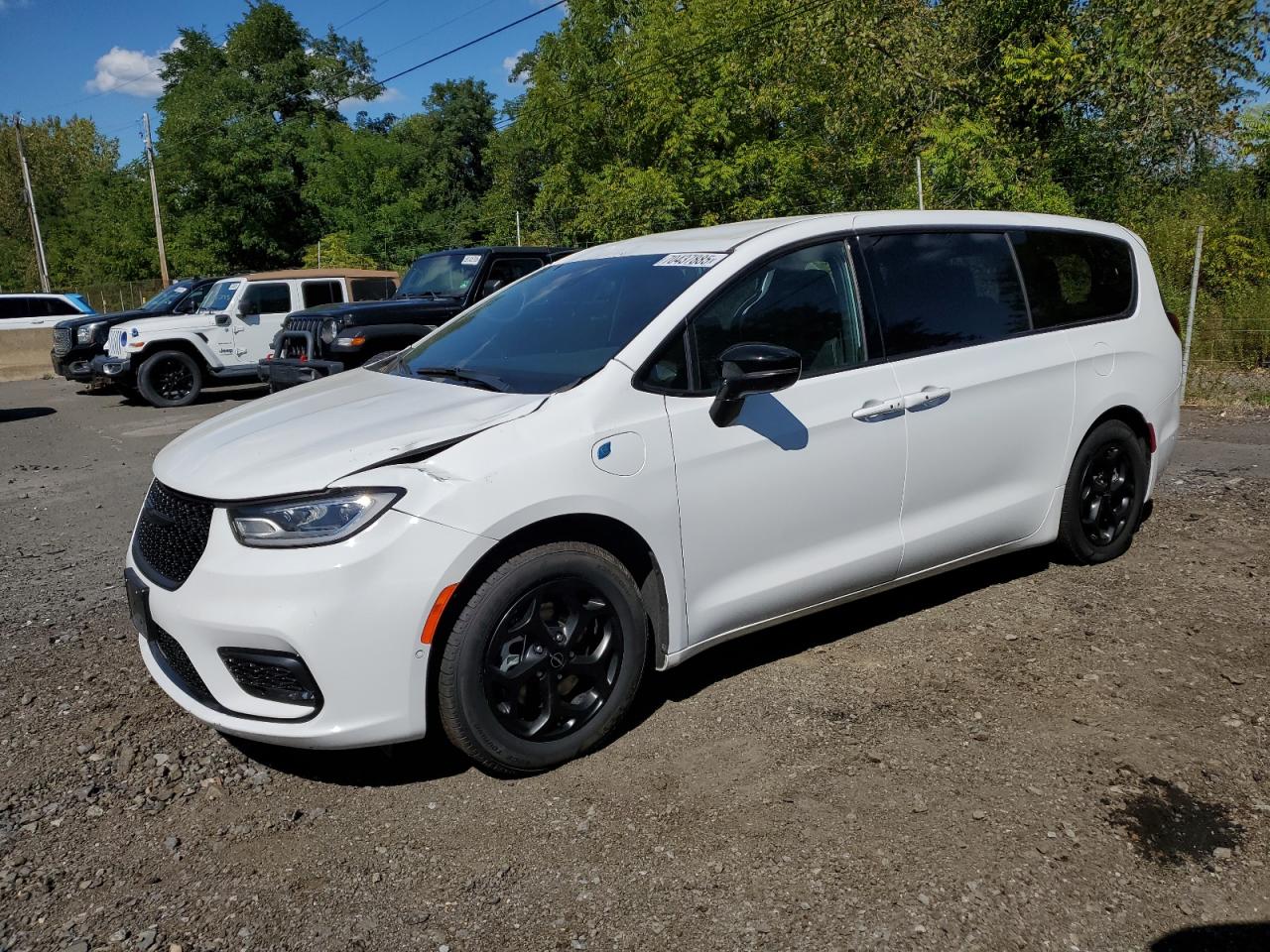 2024 Chrysler Pacifica Hybrid Select