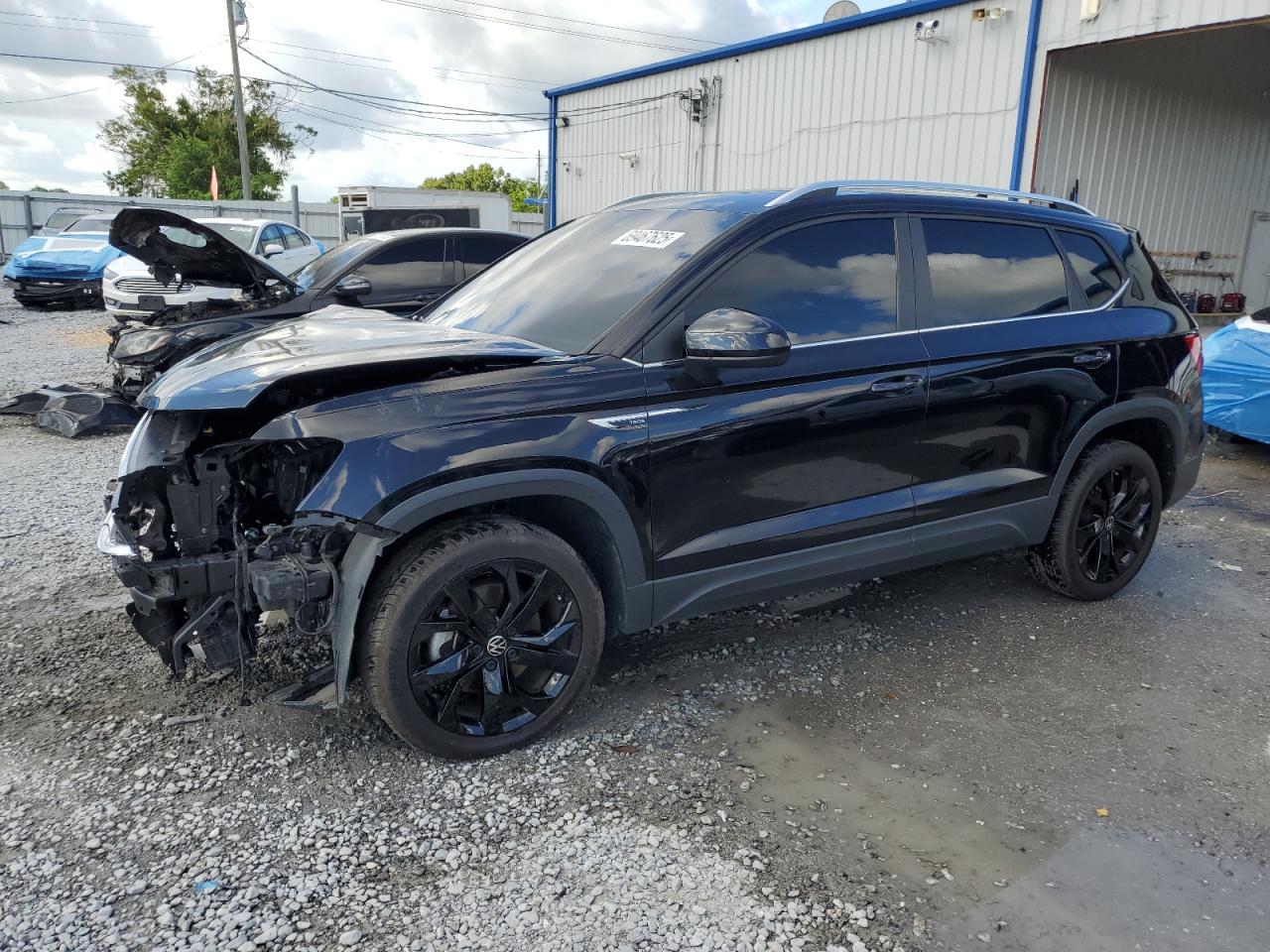 2023 Volkswagen Taos se SE