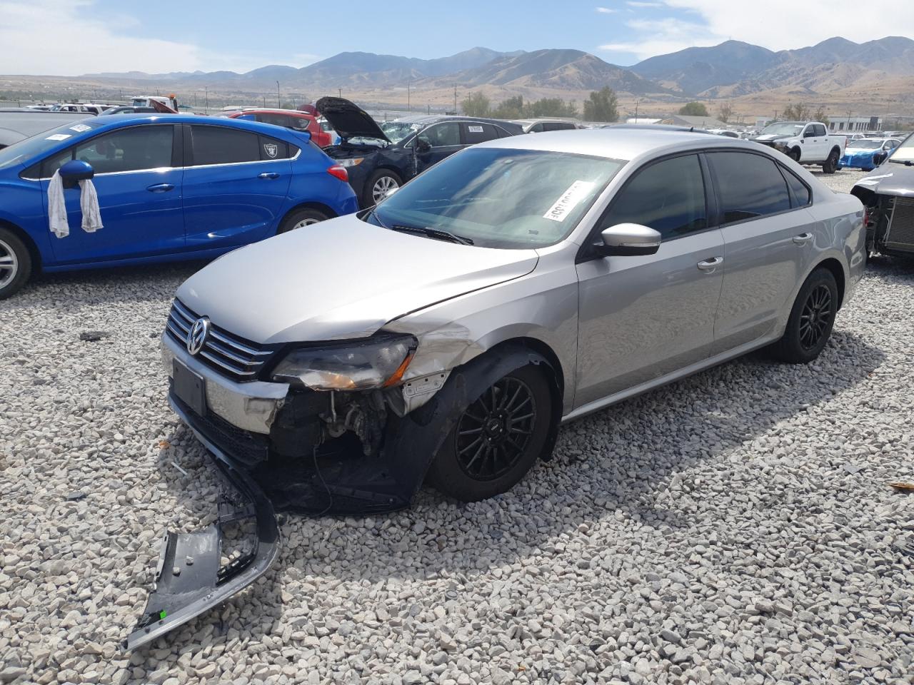2014 Volkswagen Passat s S