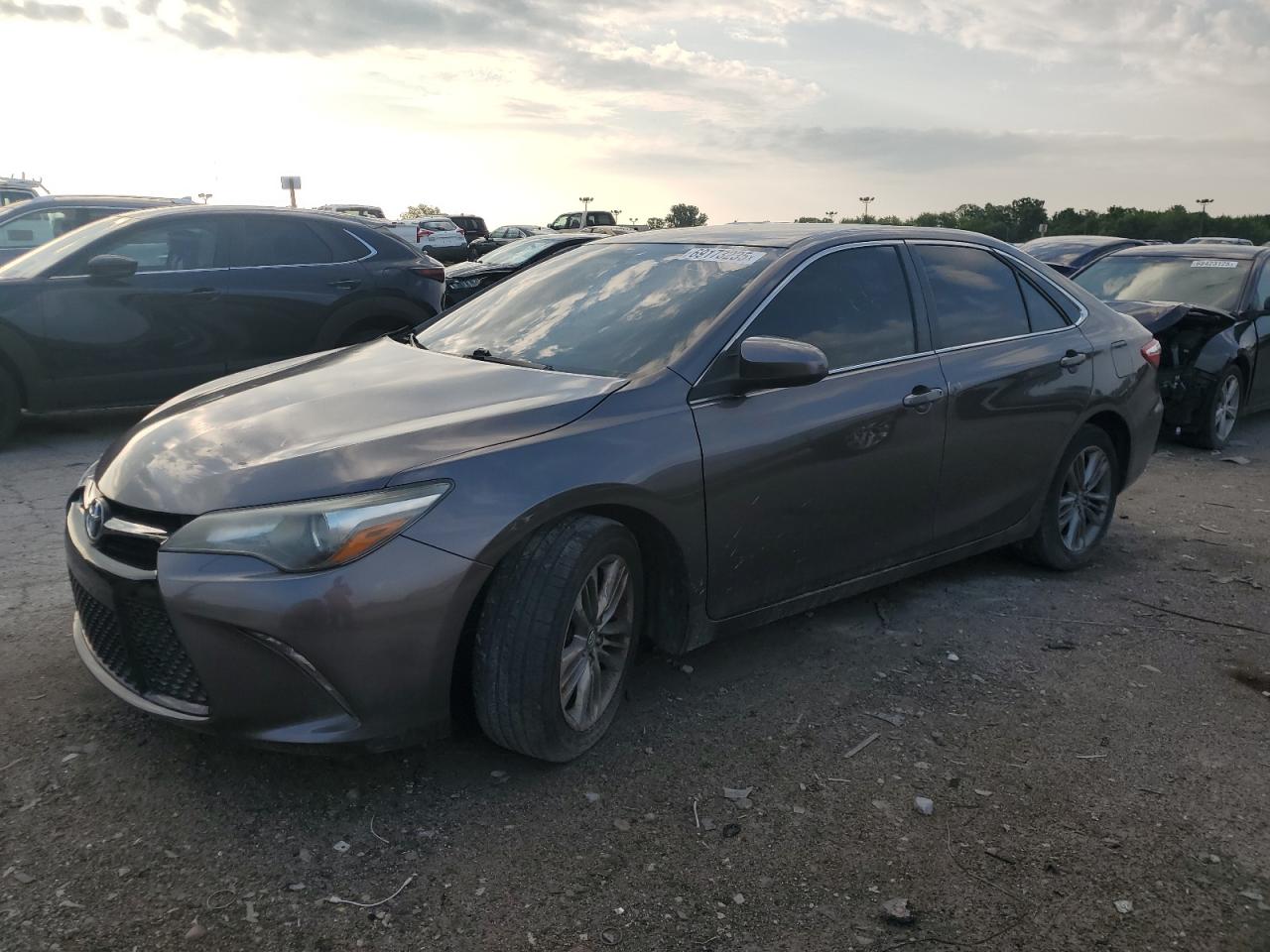2015 Toyota Camry le LE