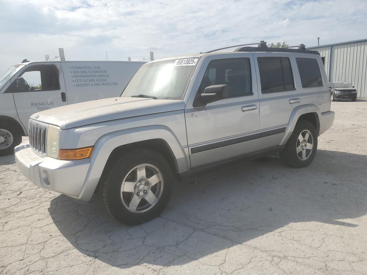 2009 Jeep Commander Sport