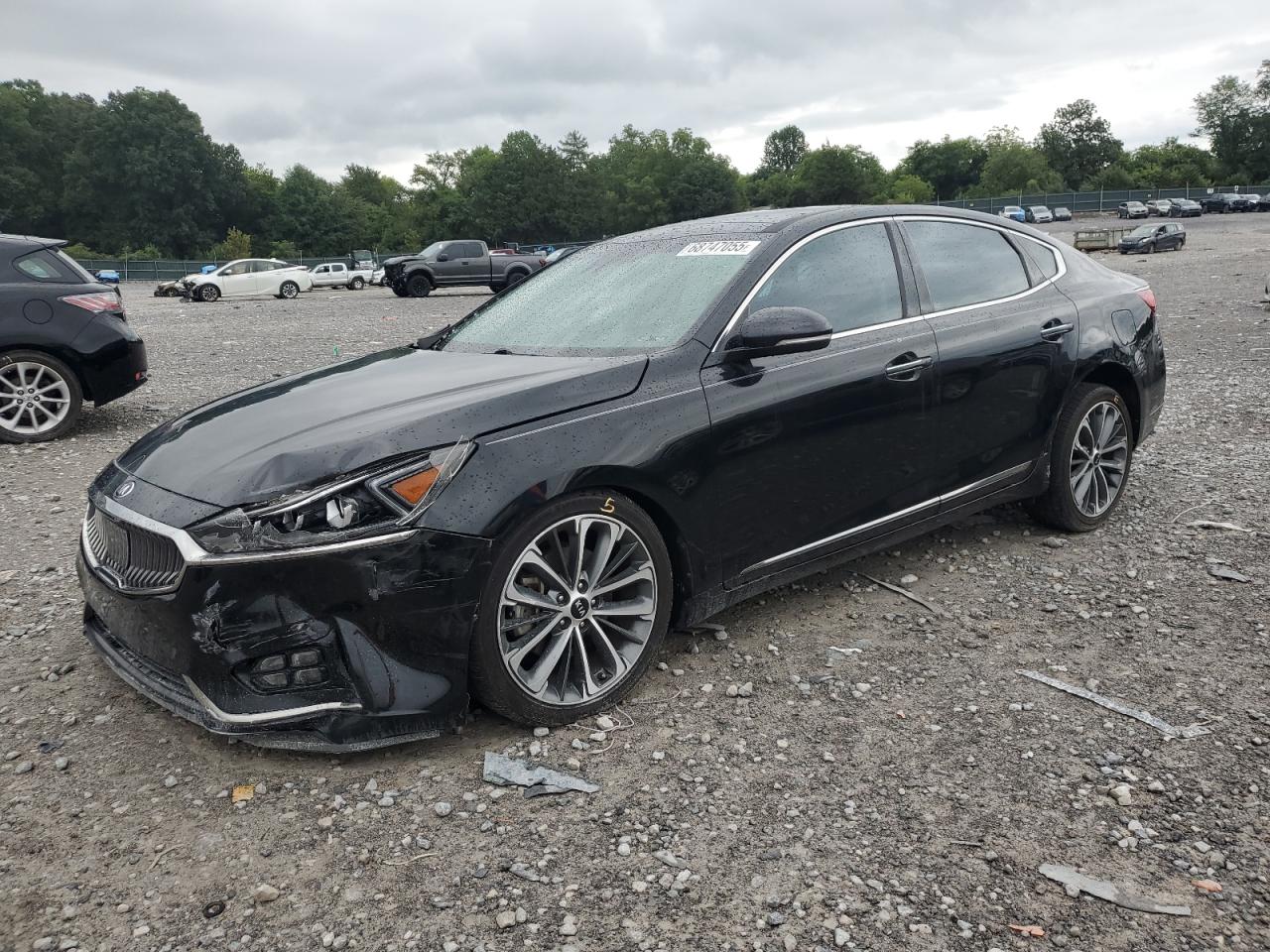Kia Cadenza luxury