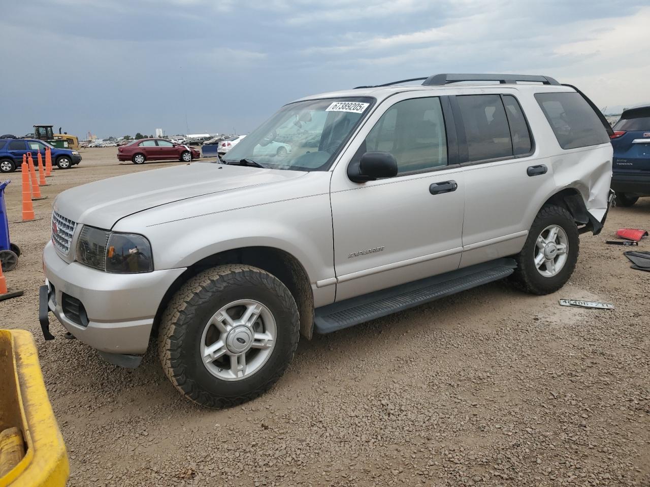 2005 Ford Explorer x XLT