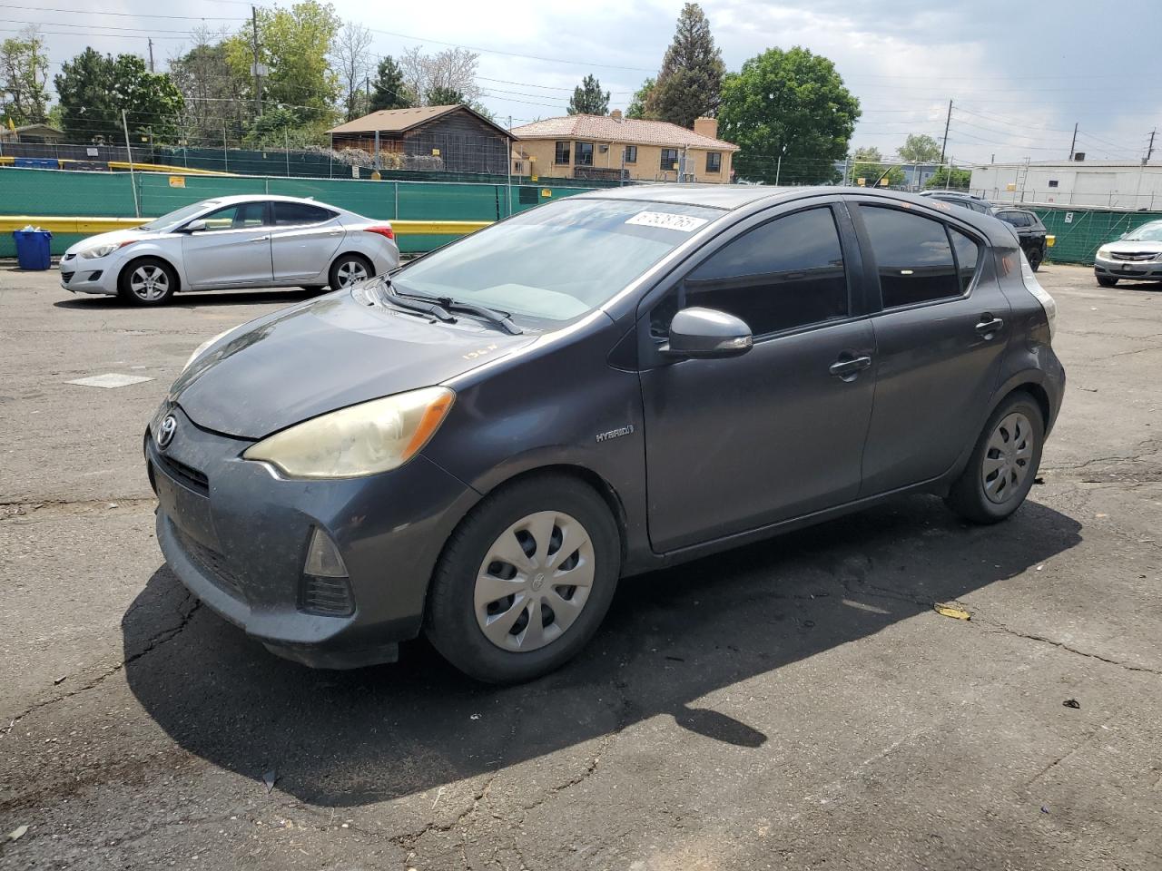 2013 Toyota Prius c