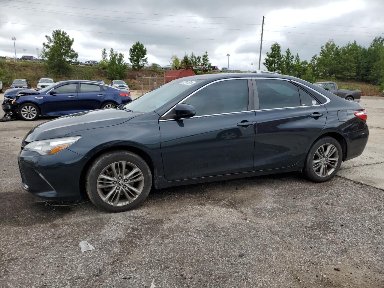 2015 Toyota Camry le LE