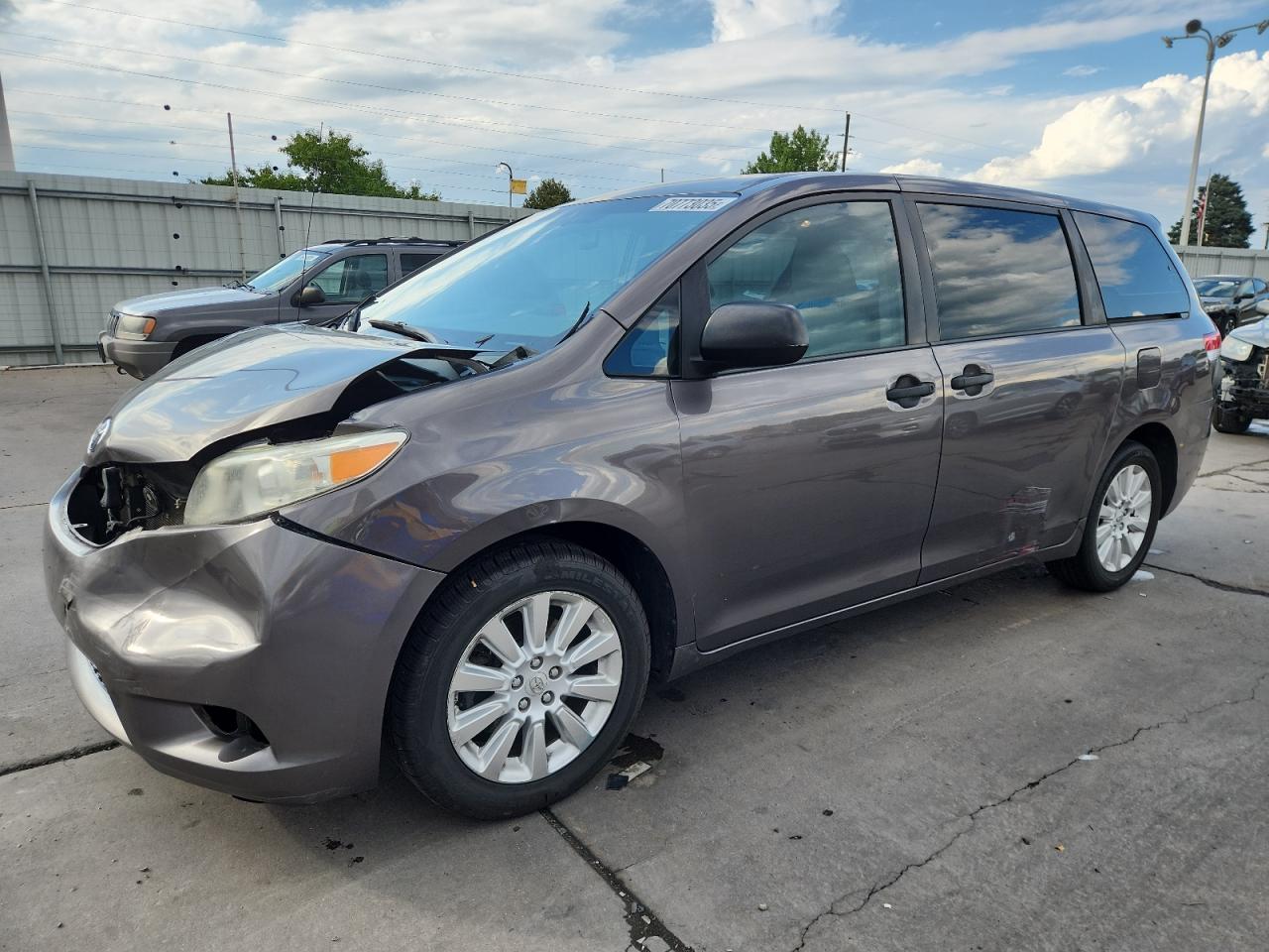 2012 Toyota Sienna bas BASE