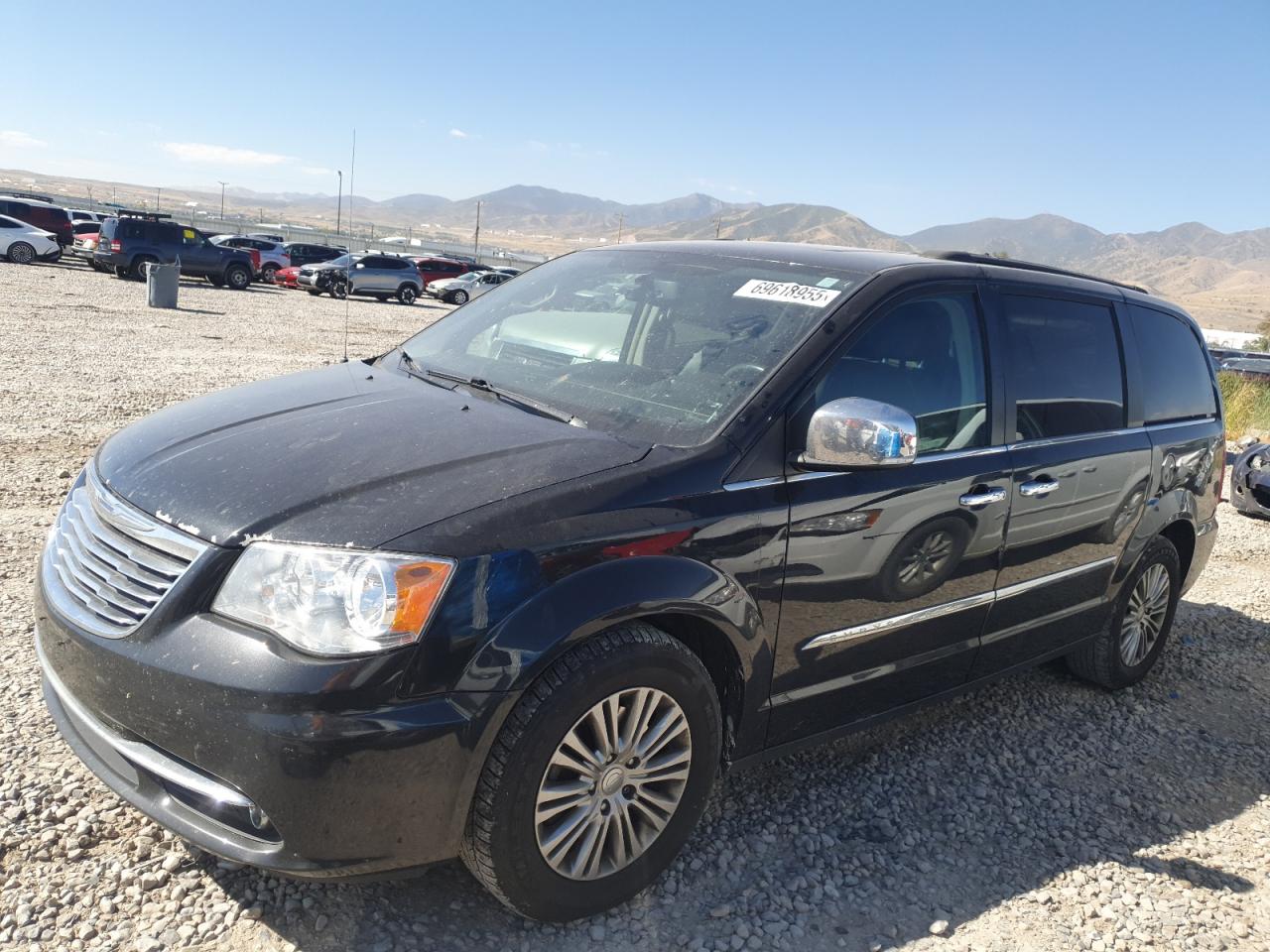 2016 Chrysler Town & country Touring L