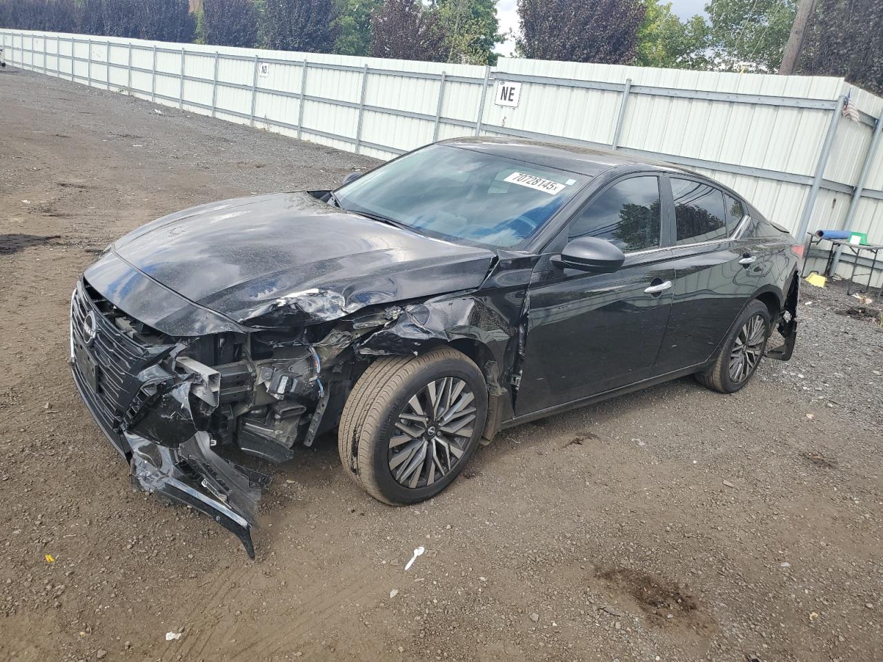 2024 Nissan Altima sv SV