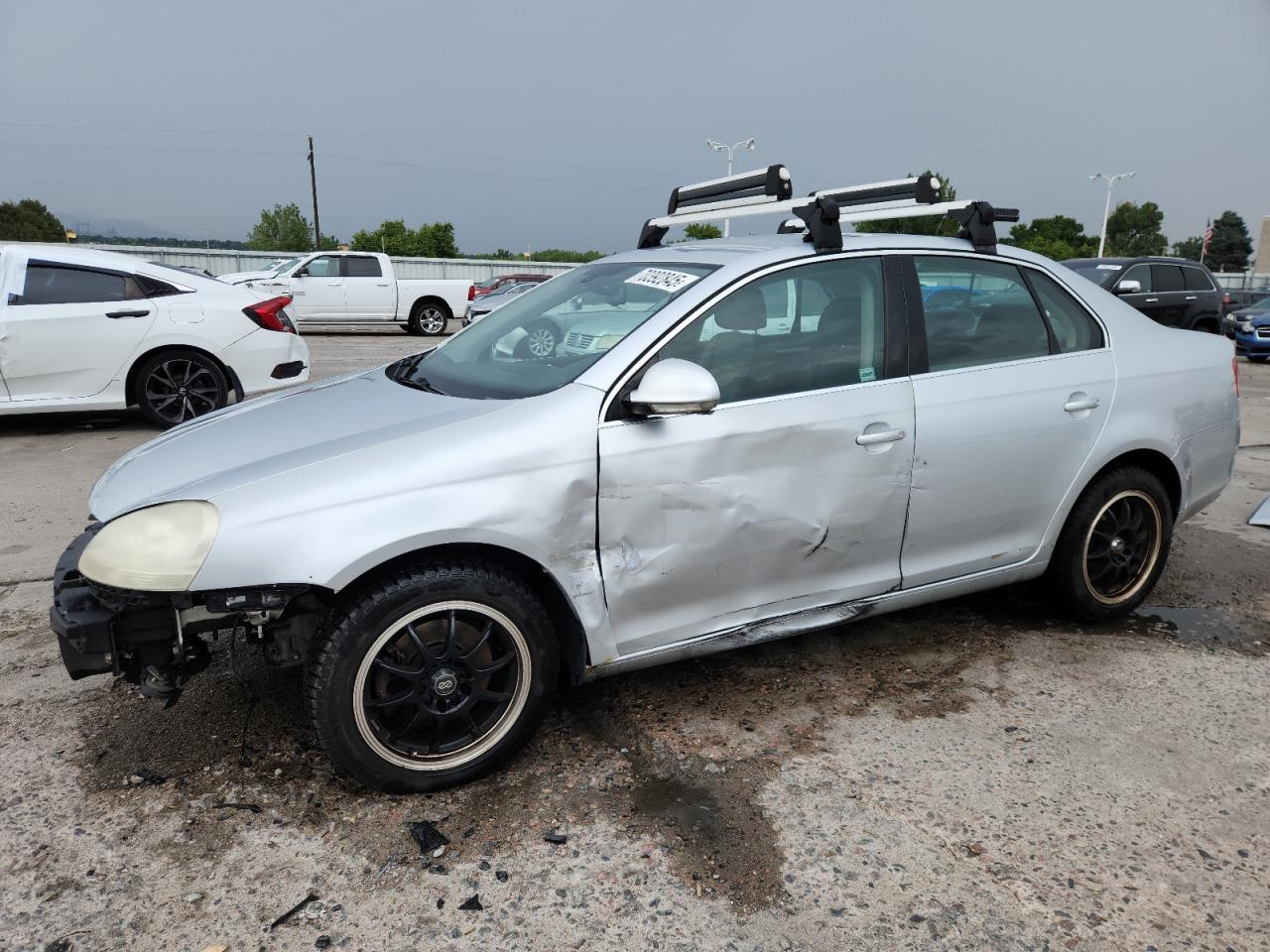 2005 Volkswagen New jetta