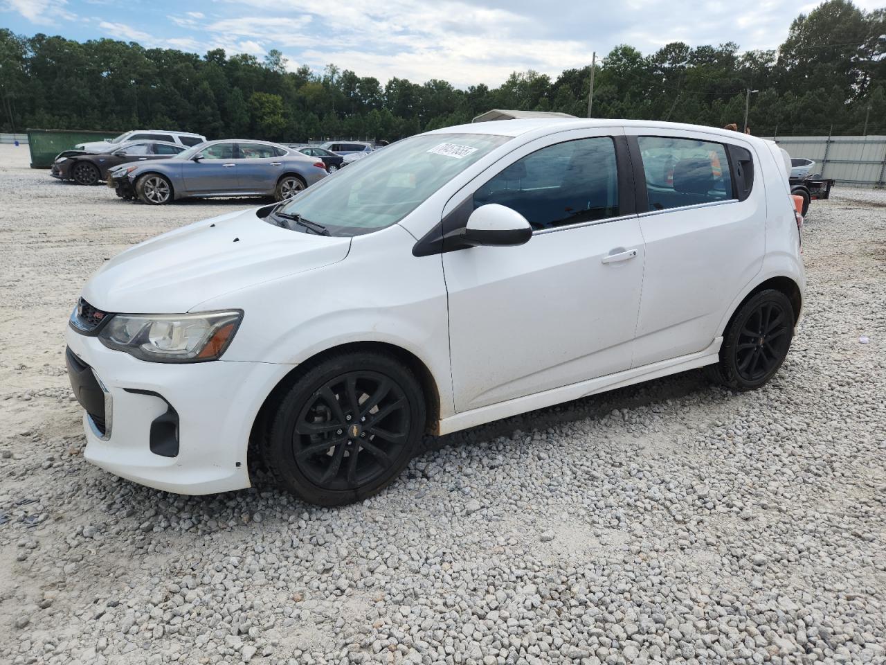 2017 Chevrolet Sonic lt LT