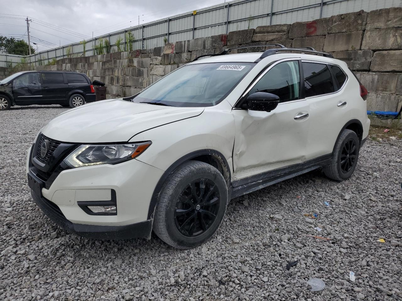 2018 Nissan Rogue s S