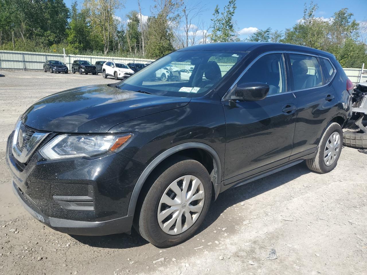 2020 Nissan Rogue s S