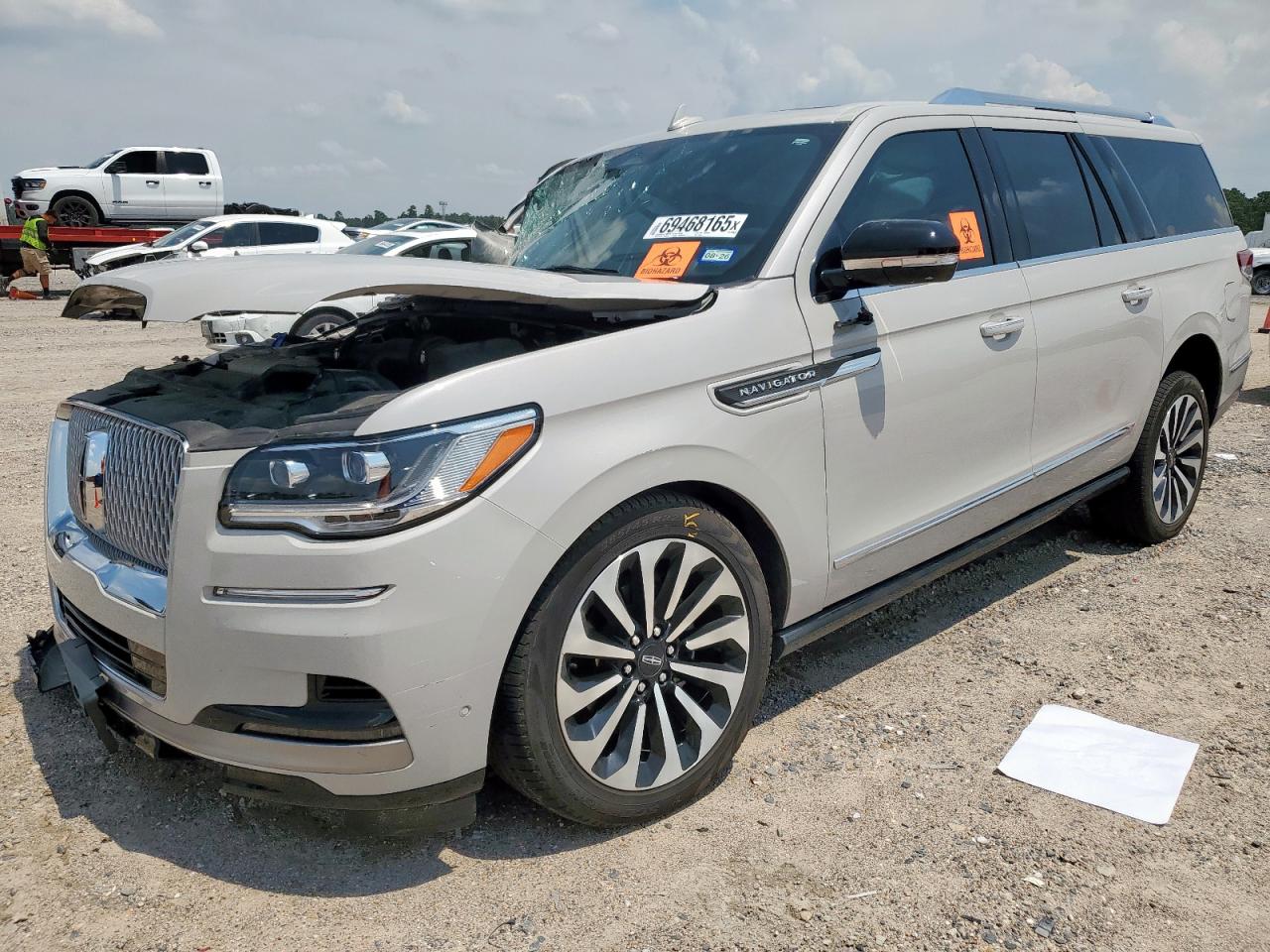 2024 Lincoln Navigator
