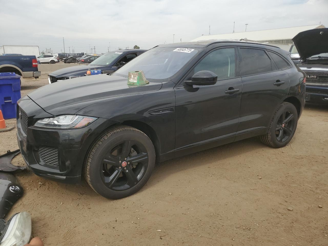 Jaguar F-pace che