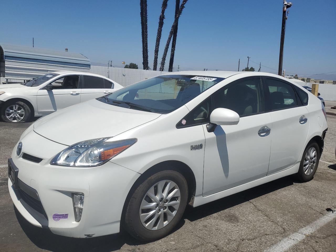 Toyota Prius plug