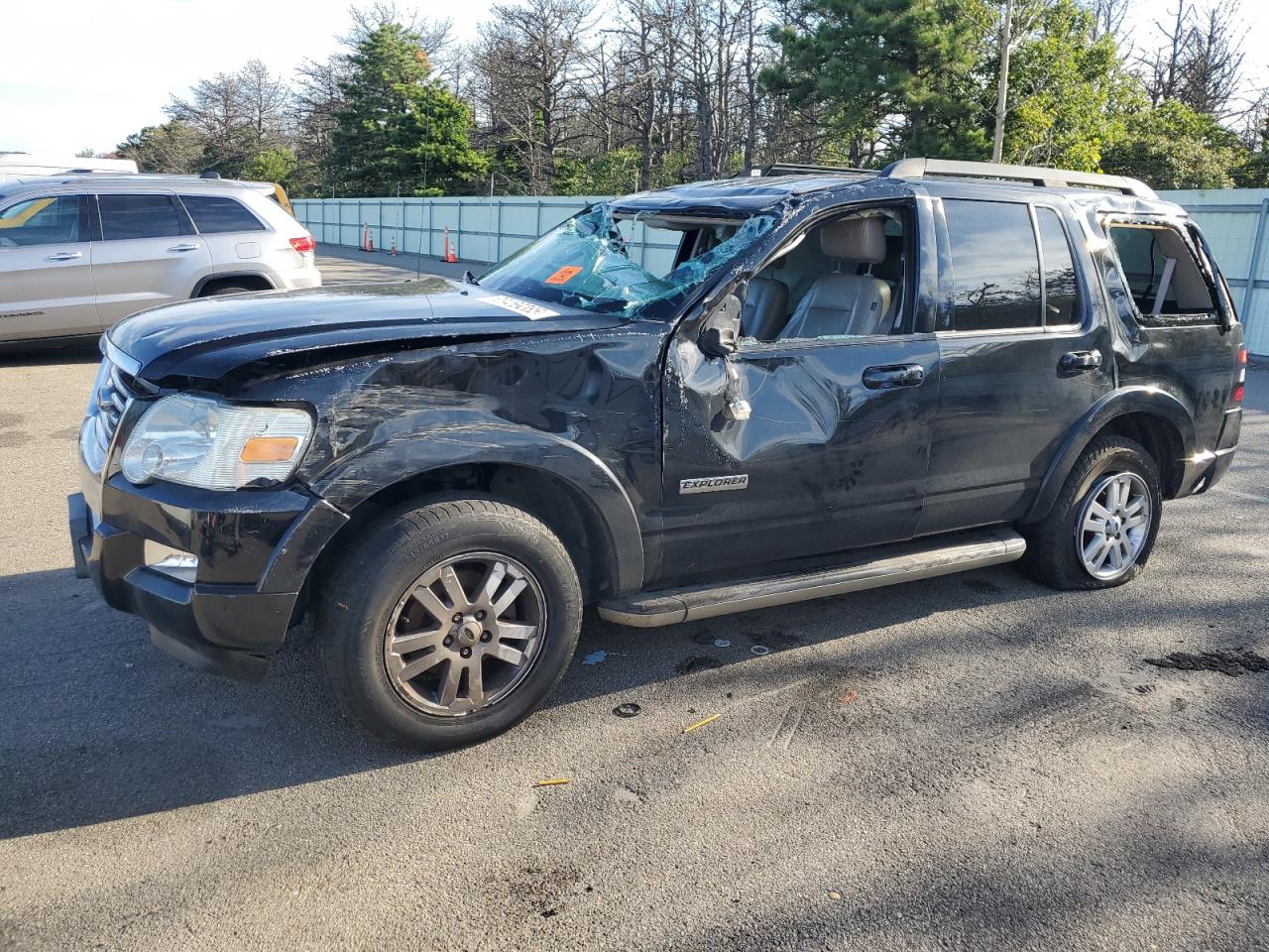 2008 Ford Explorer x XLT