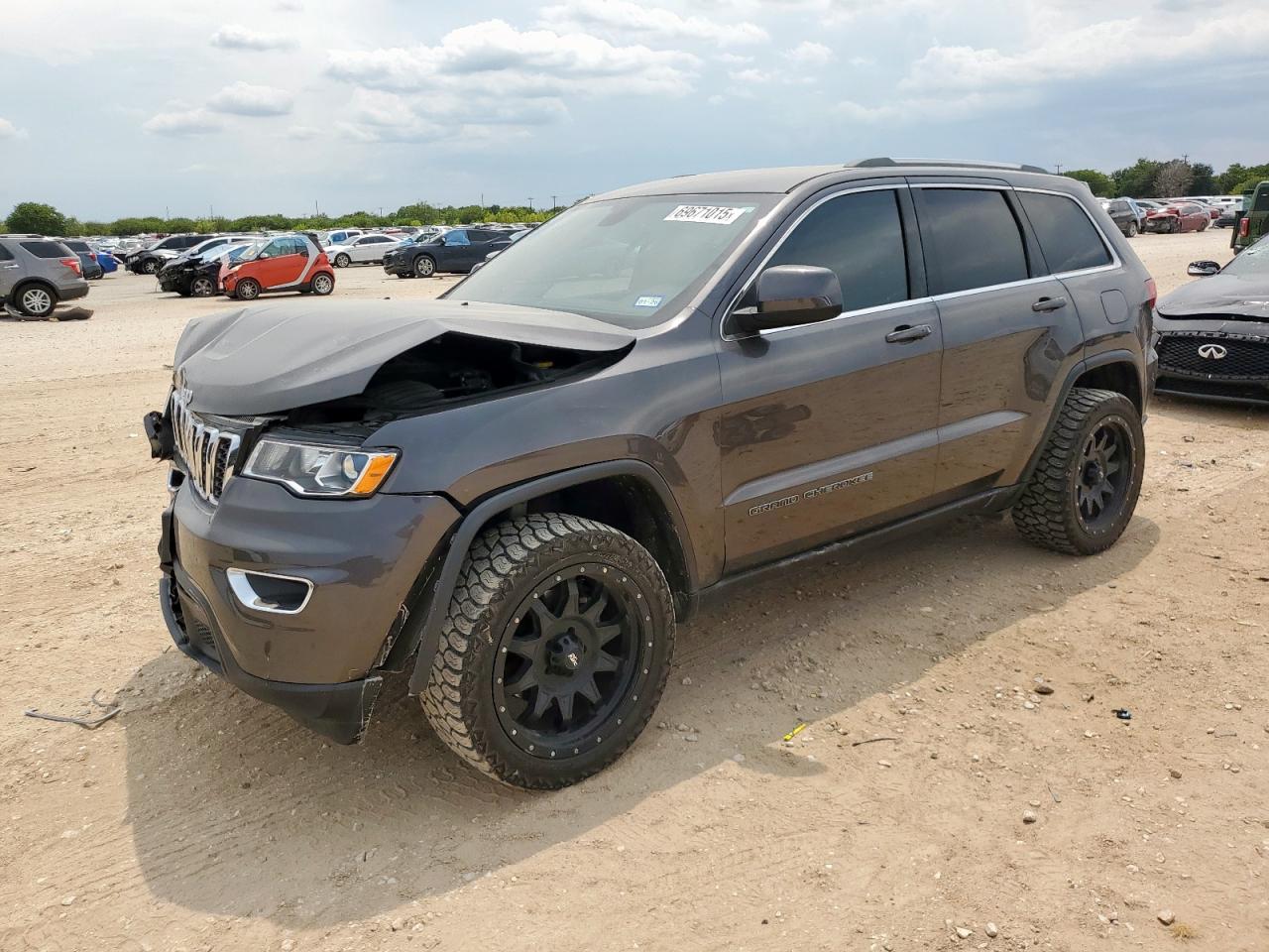 2020 Jeep Grand cher LAREDO