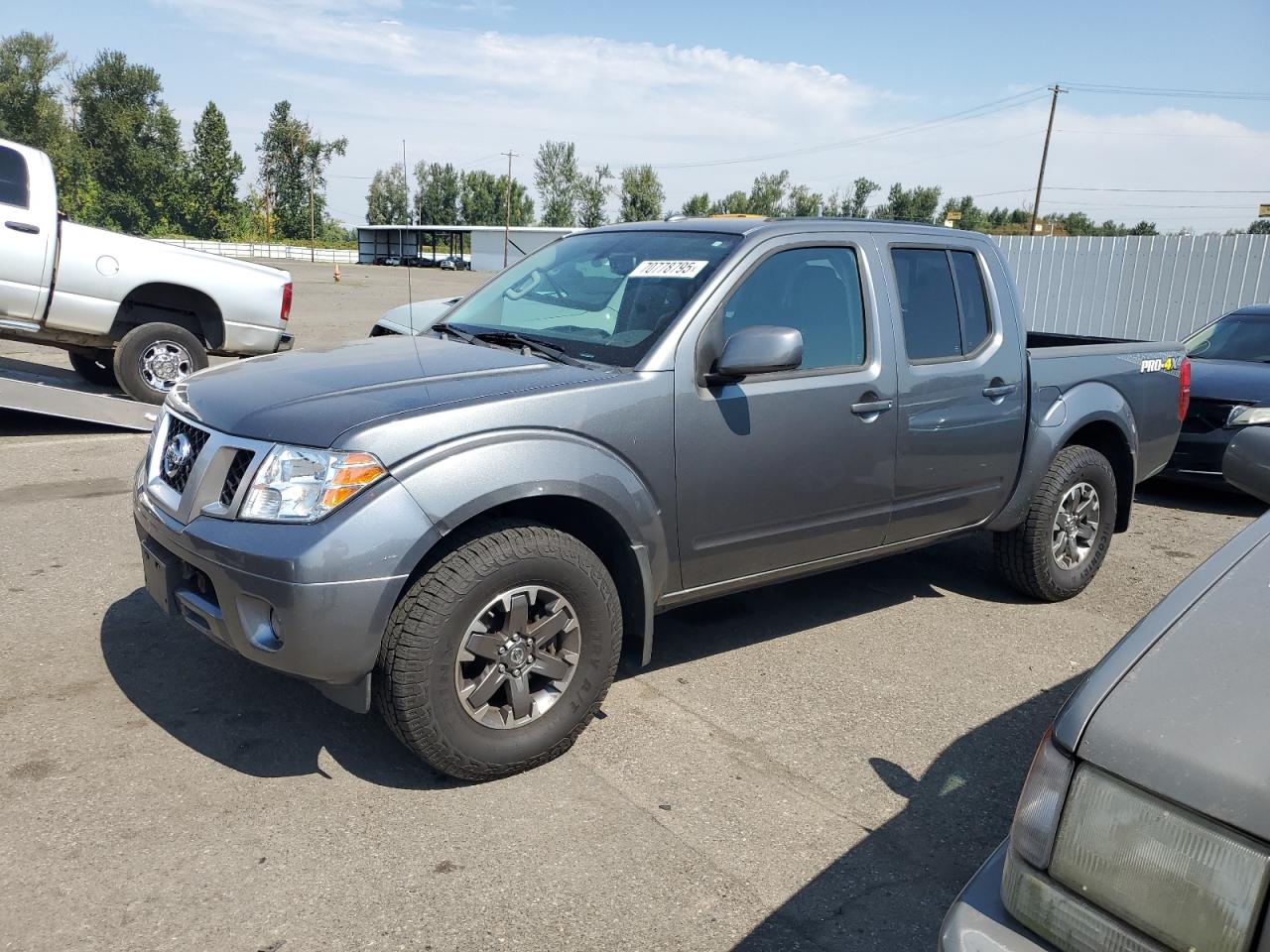 2016 Nissan Frontier s S