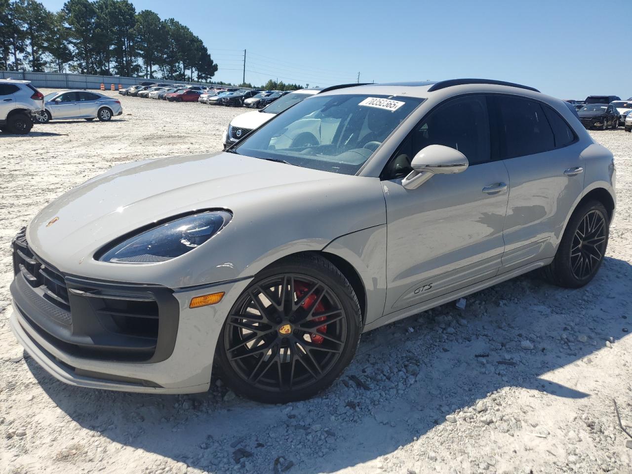 2025 Porsche Macan gts GTS