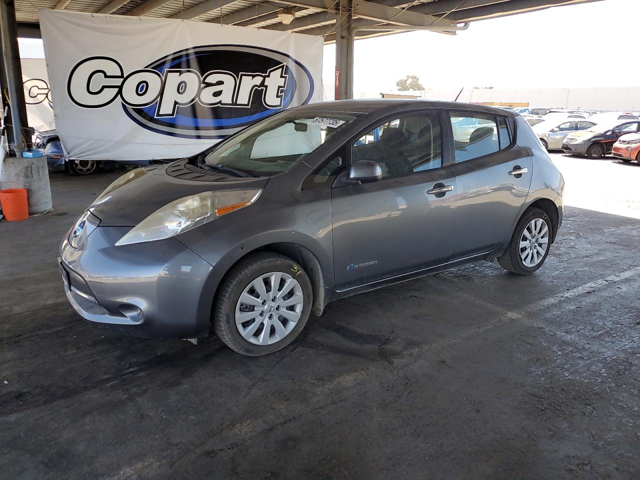 2016 Nissan Leaf s S