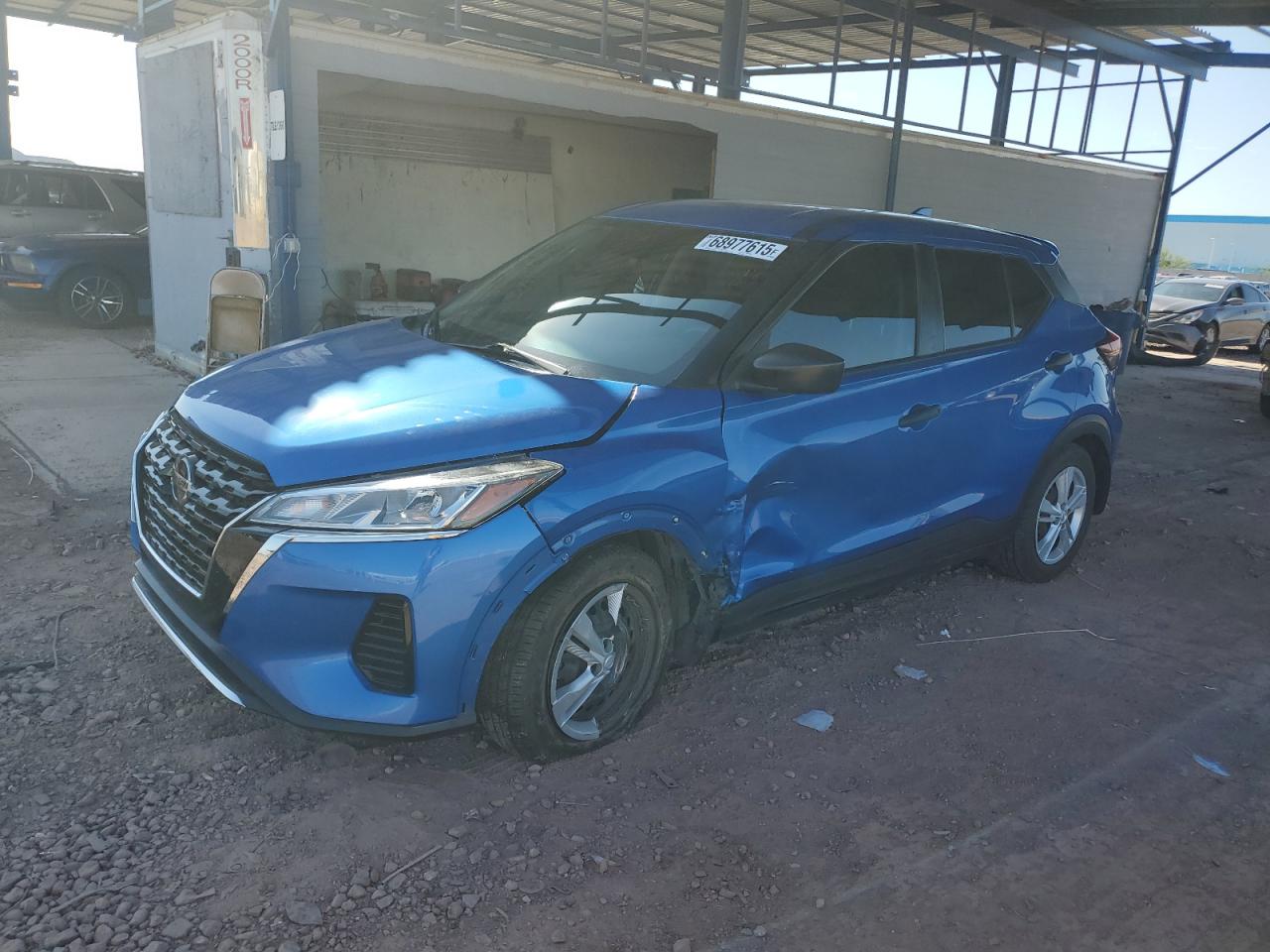 2021 Nissan Kicks s S
