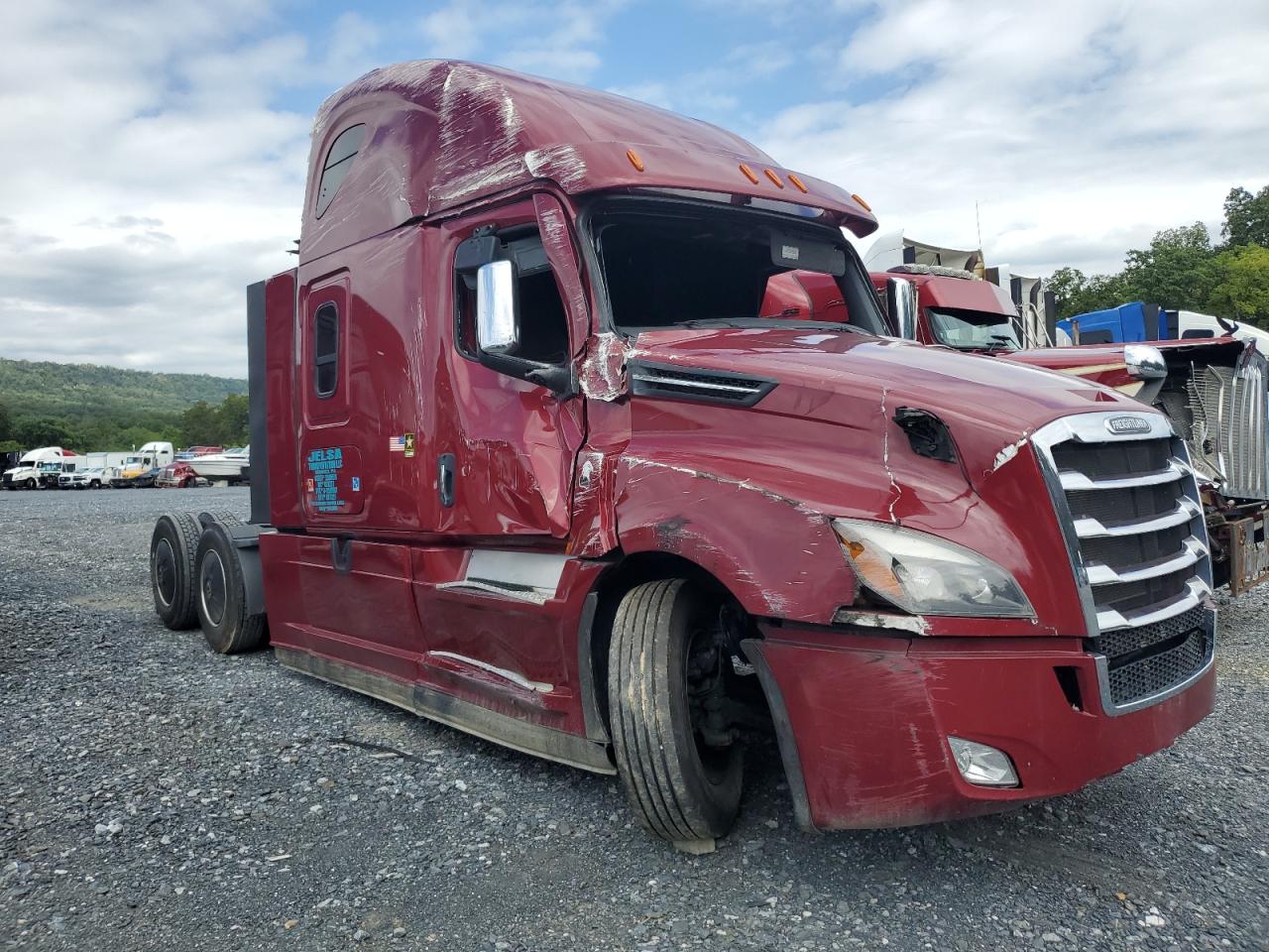 2022 Freightliner Cascadia 1