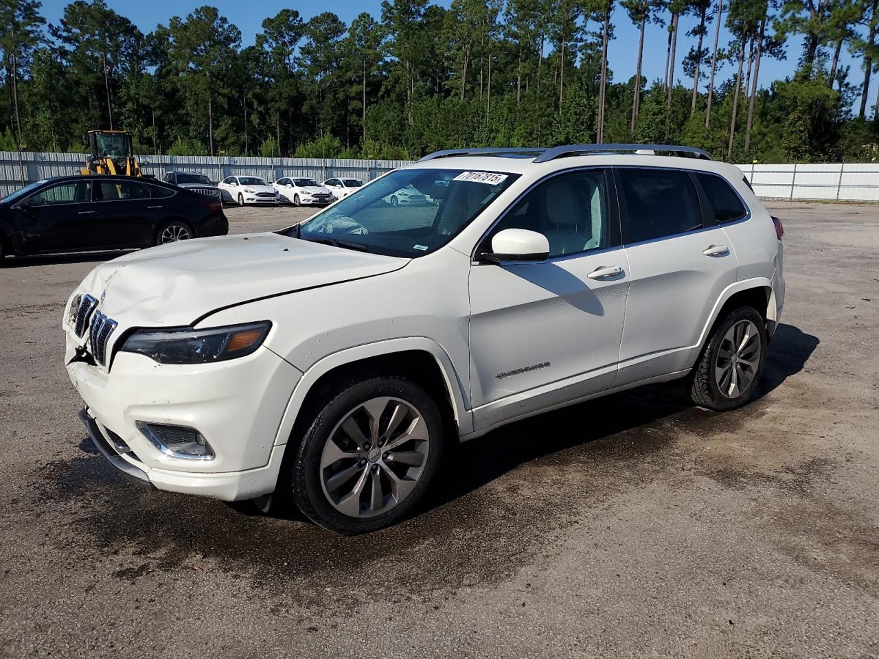 2019 Jeep Cherokee o OVERLAND