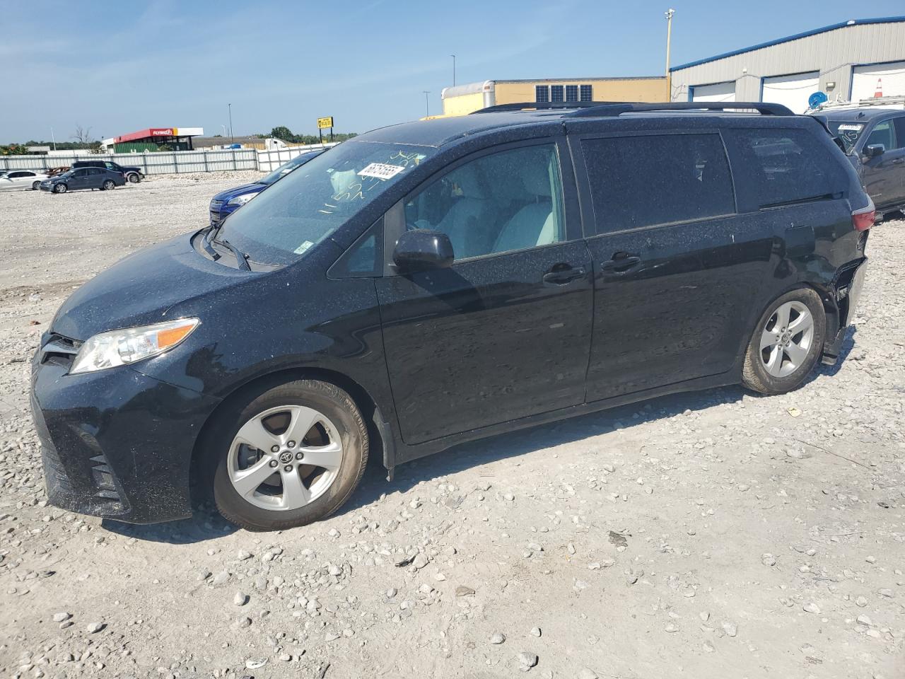2020 Toyota Sienna le LE