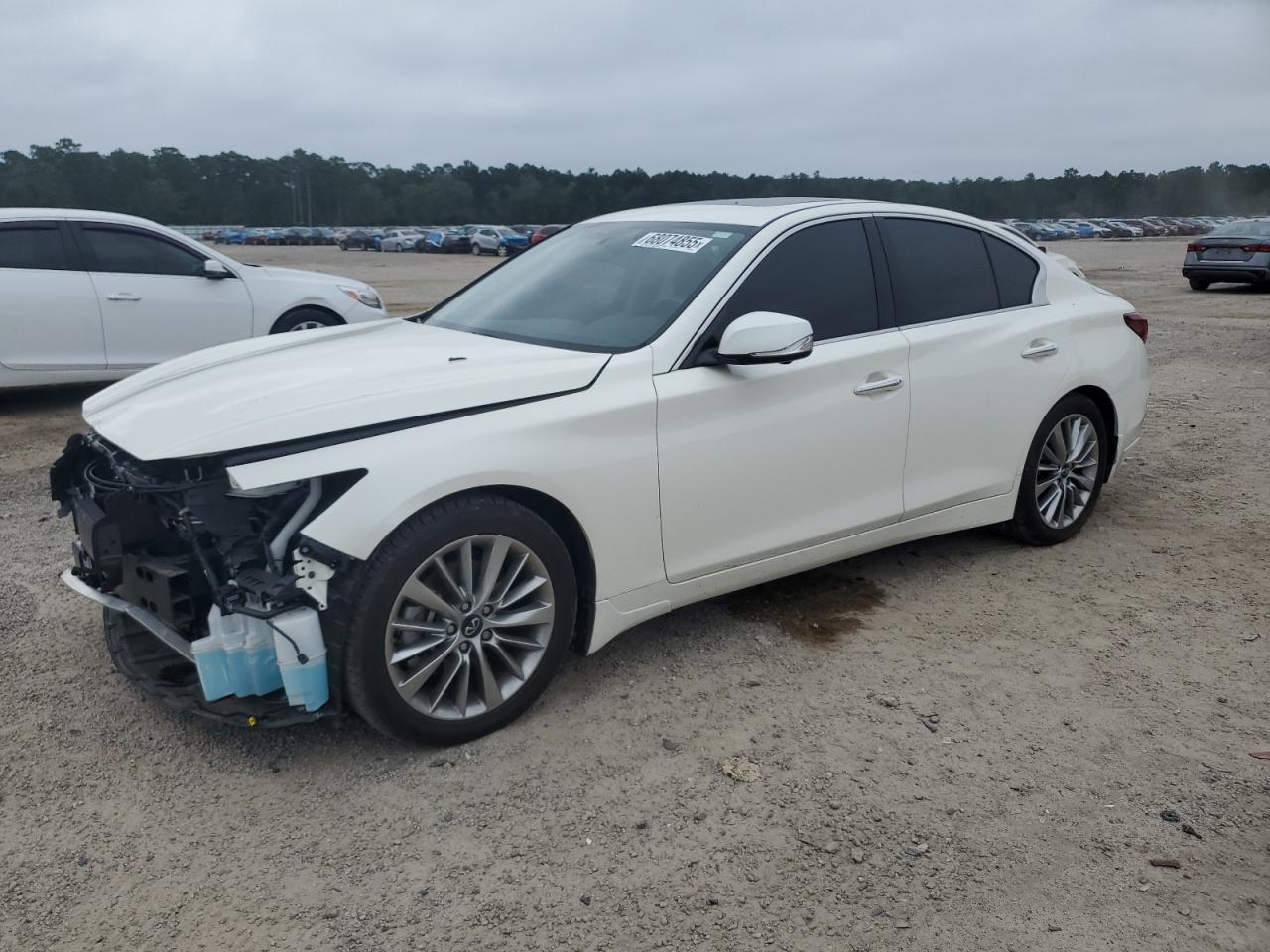 2022 Infiniti Q50 luxe LUXE
