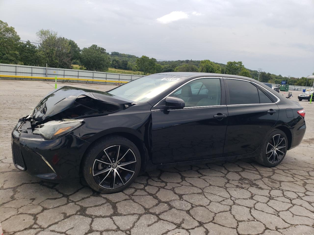 2015 Toyota Camry xse