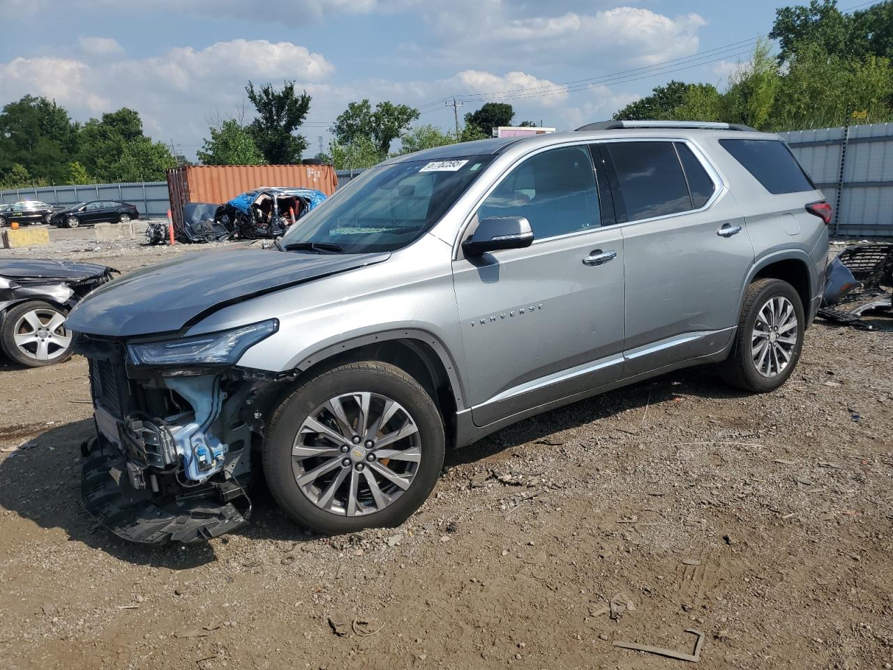 2023 Chevrolet Traverse p PREMIER