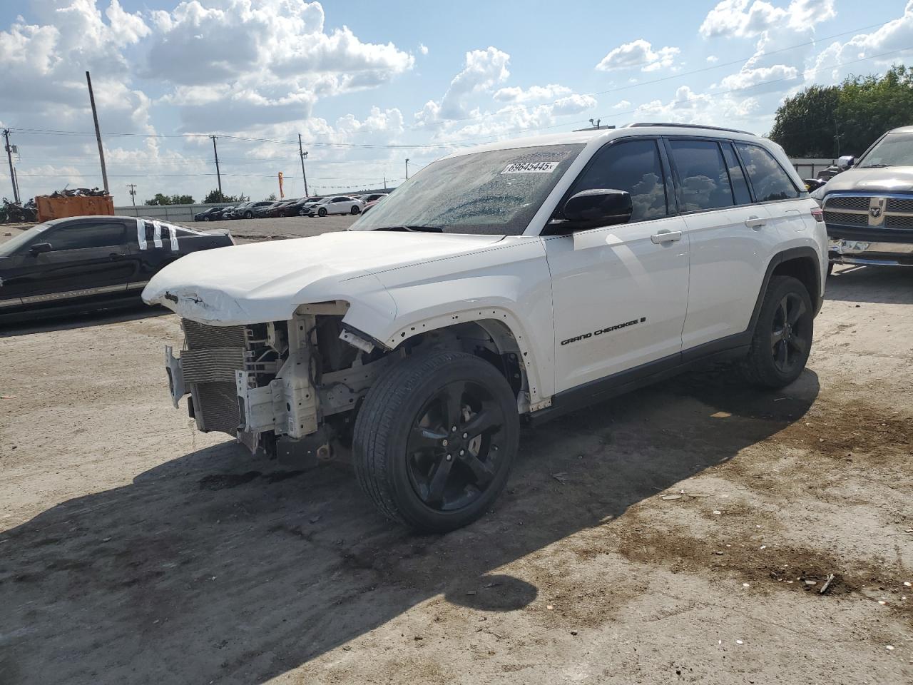 2023 Jeep Grand cher LAREDO