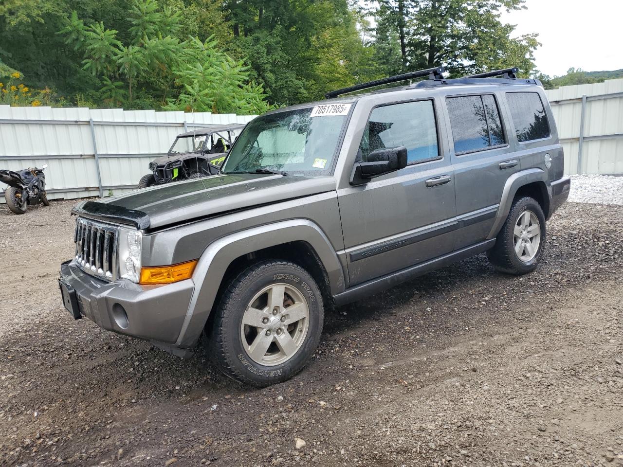 Jeep Commander