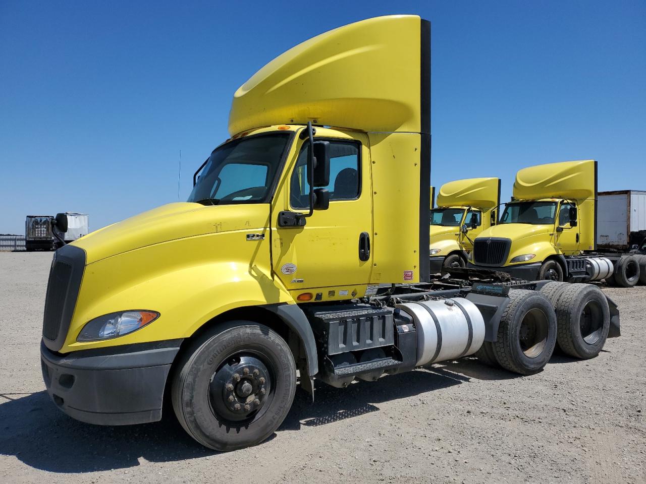 2018 International Rh613 - Trucks Semi Truck