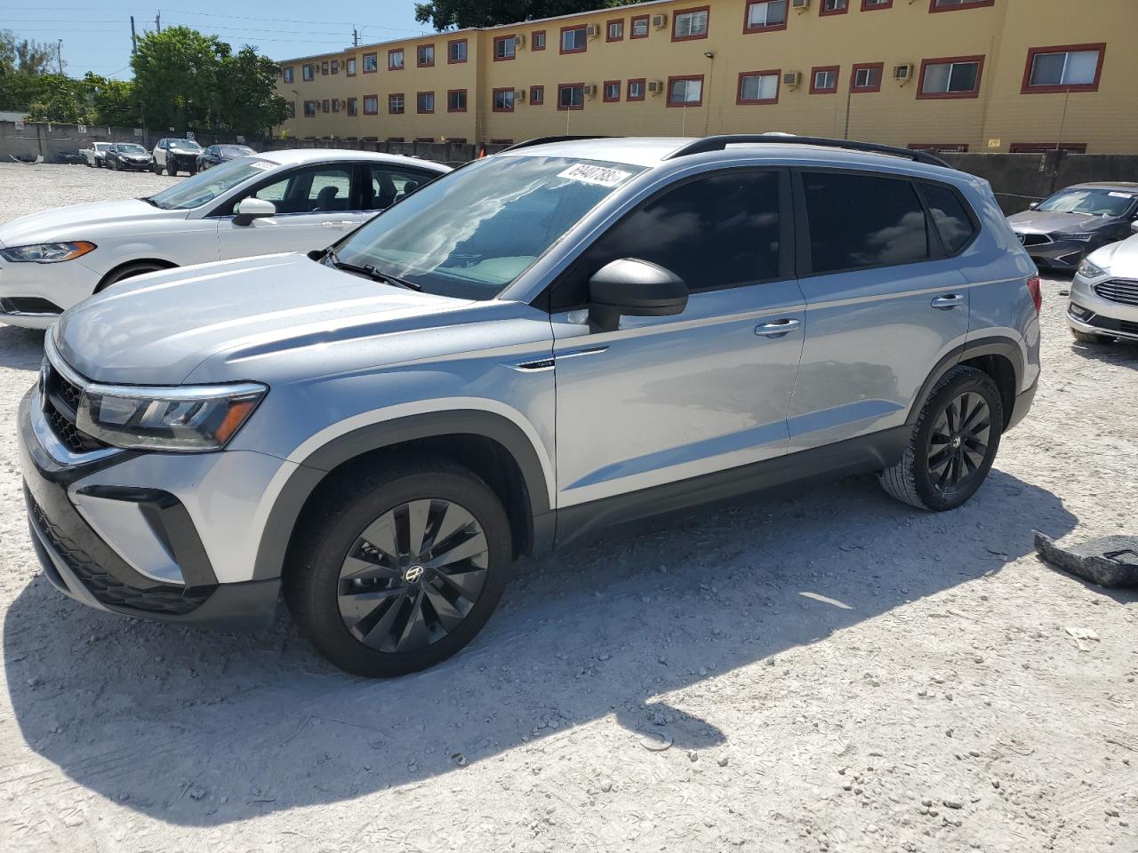 2022 Volkswagen Taos s S