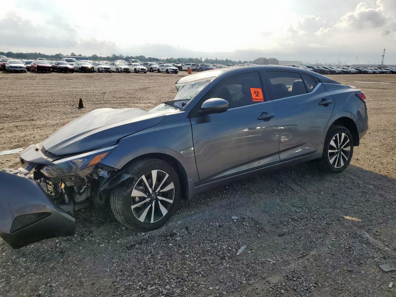 2024 Nissan Sentra sv SV