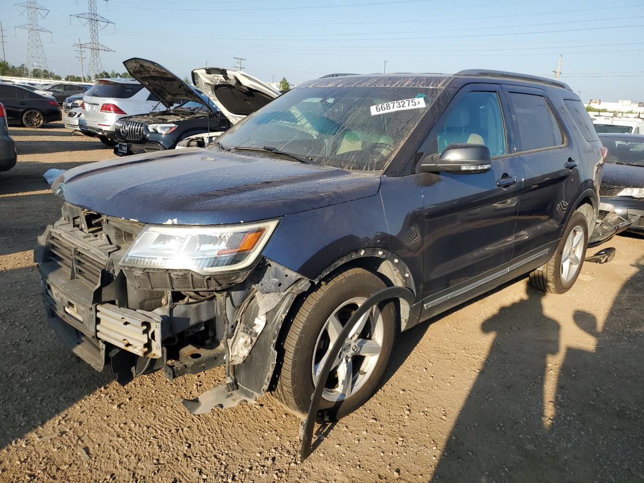 2016 Ford Explorer x XLT