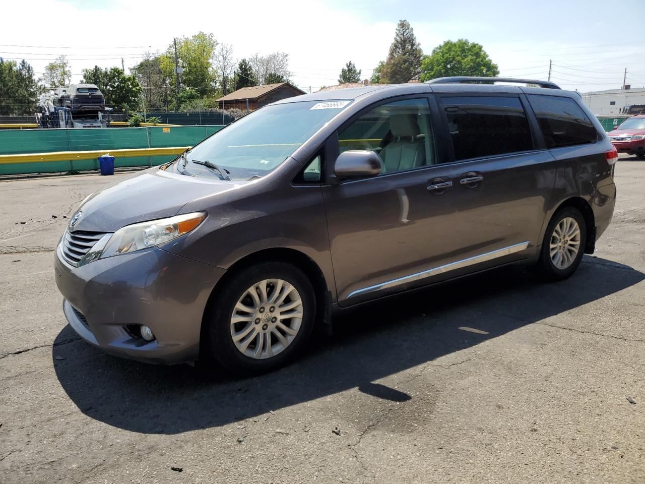 2012 Toyota Sienna xle XLE