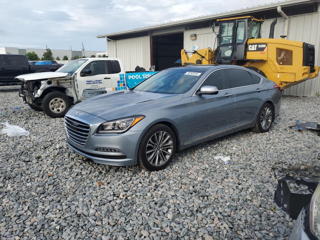 2017 Genesis G80 base BASE