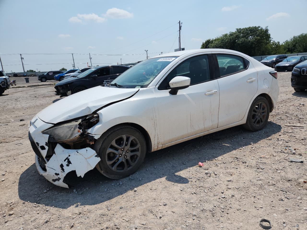 2019 Toyota Yaris l