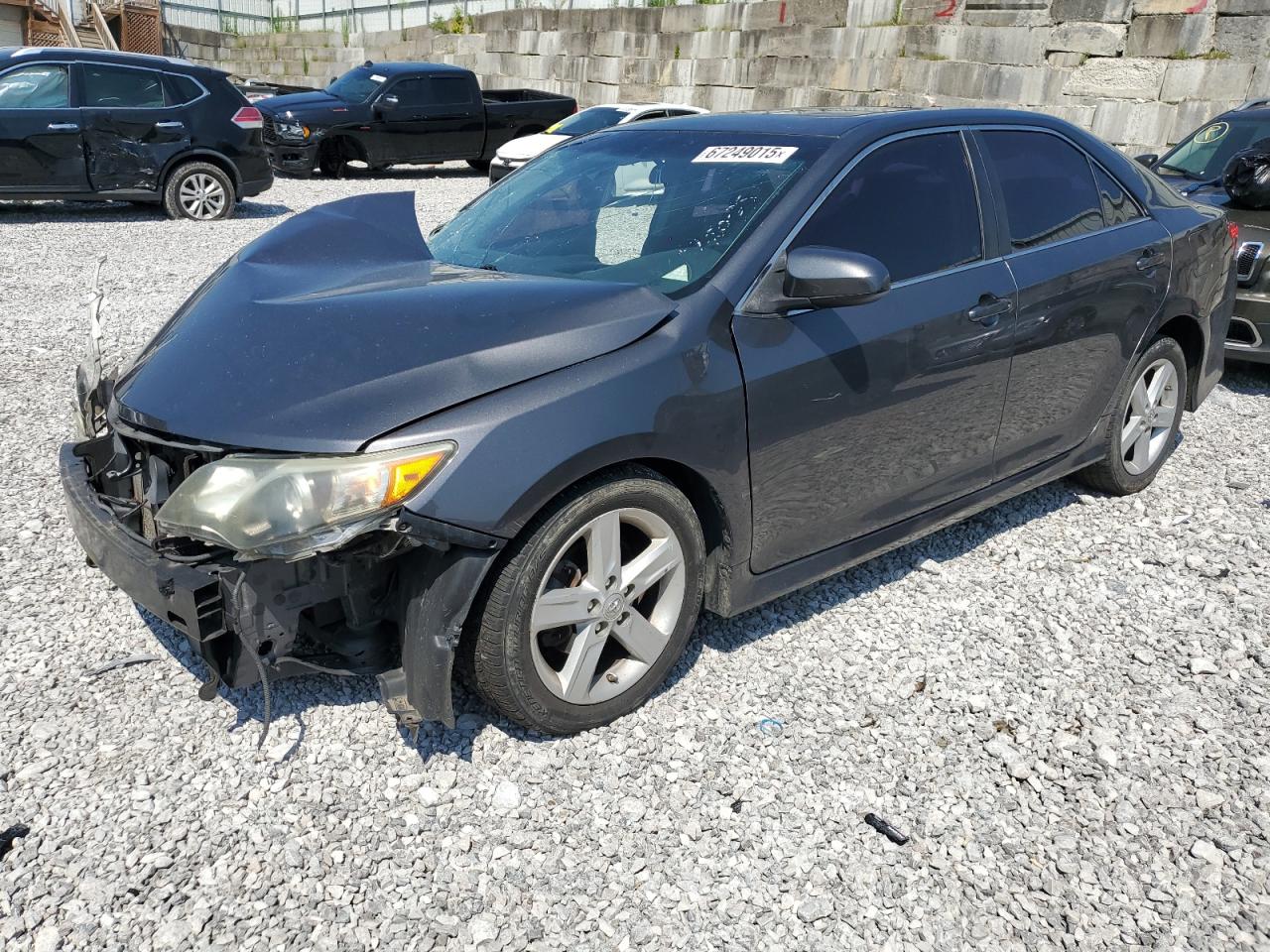 2013 Toyota Camry l L