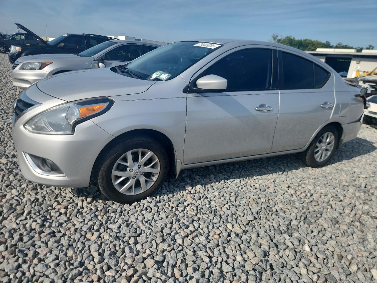2017 Nissan Versa s S