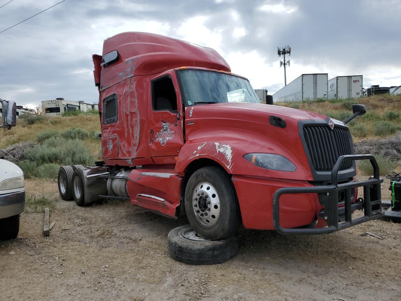 2018 International Lt625