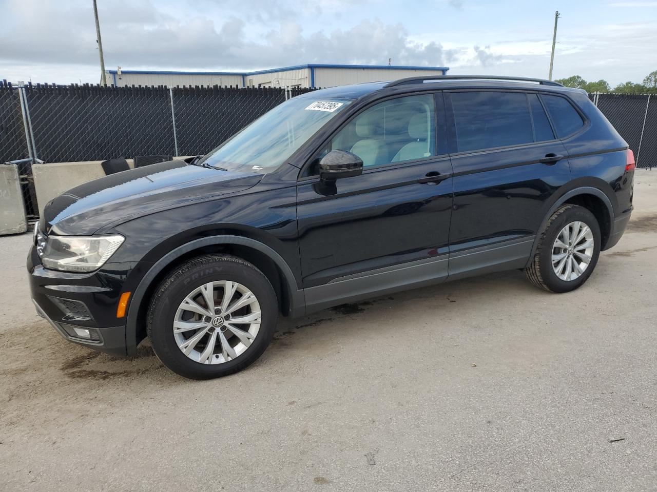 2018 Volkswagen Tiguan s S