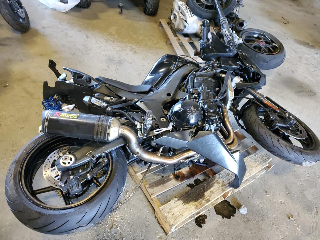 2021 Kawasaki Zx1002 k