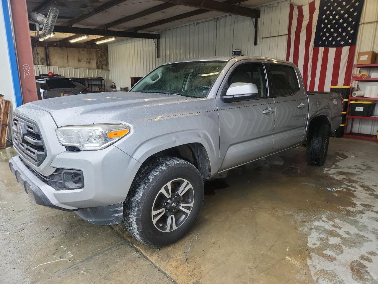 Toyota Tacoma dou