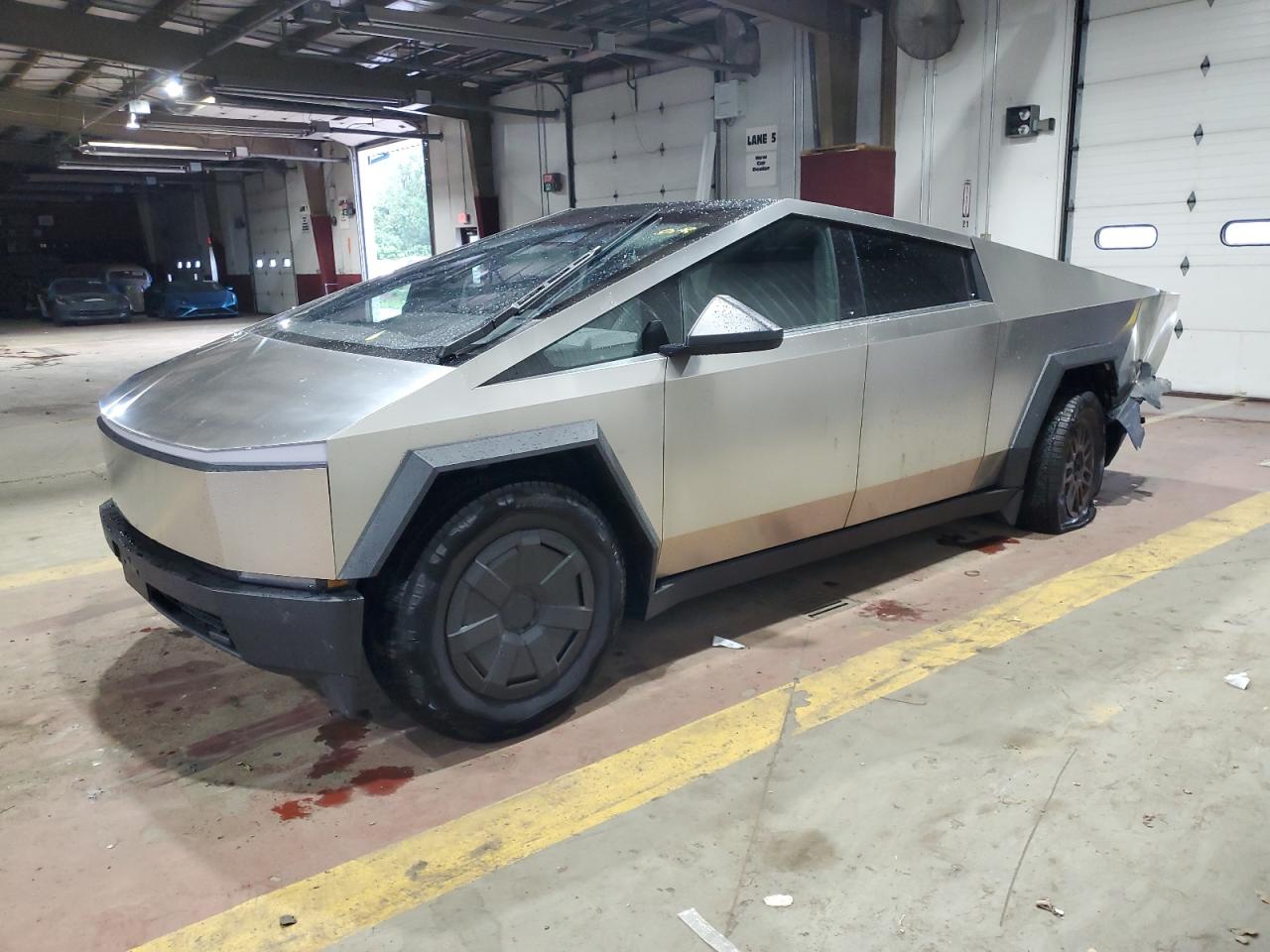 2025 Tesla Cybertruck