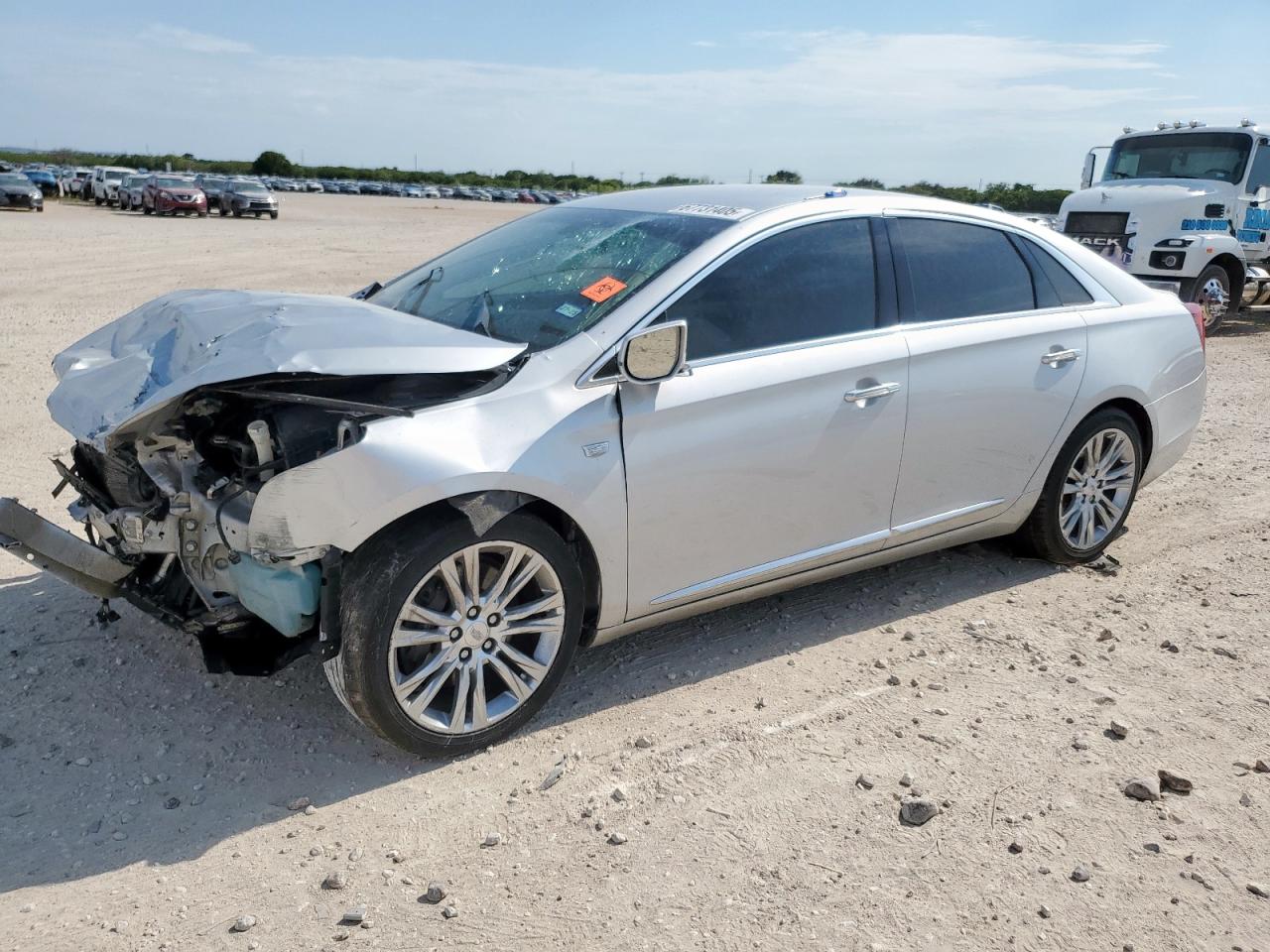 2019 Cadillac Xts luxury LUXURY