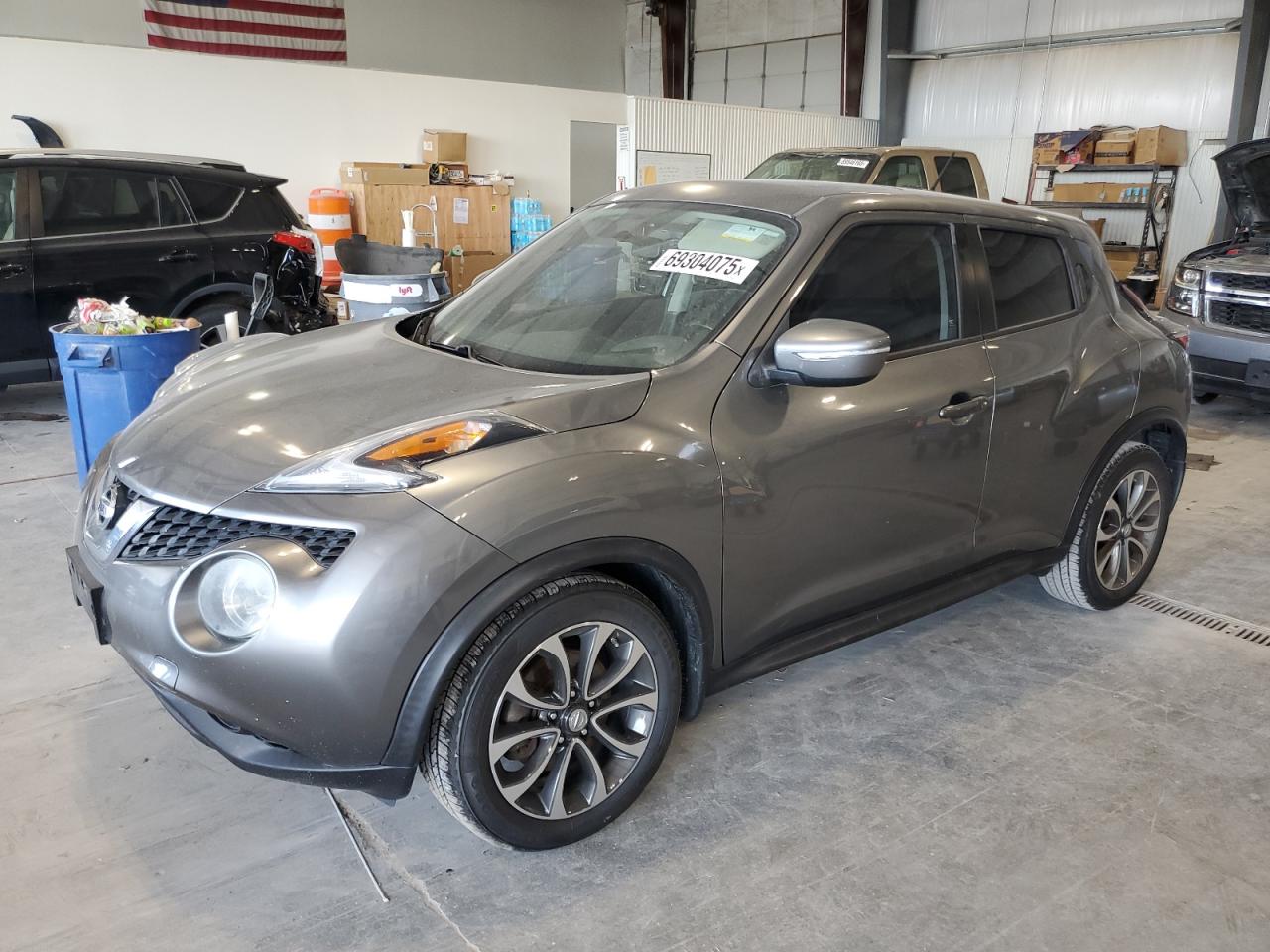 2017 Nissan Juke s S