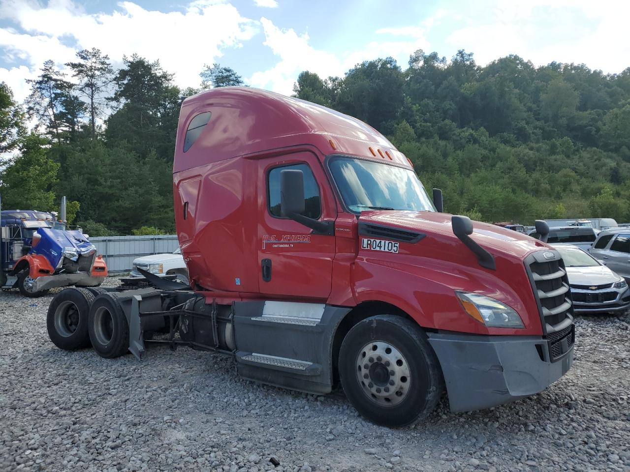 2020 Freightliner Cascadia 1